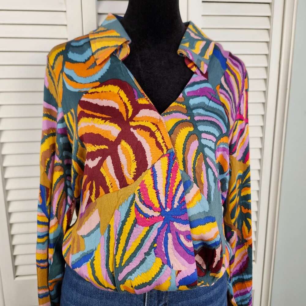 Haute Hippie Faux Wrap Top Colorful Tropical Women's size Small - Picture 15 of 15